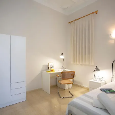 Singularstays Salvador Iv דירה