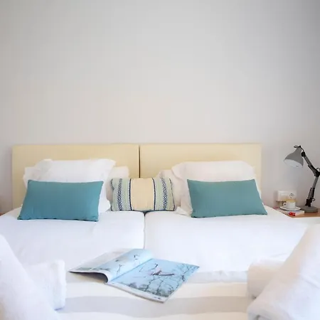 Singularstays Salvador Iv Apartman